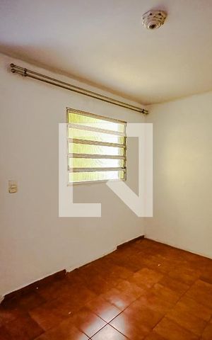 Casa para alugar com 60m², 3 quartos e 2 vagasQuarto 3
