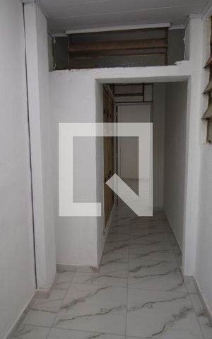 Casa para alugar com 50m², 2 quartos e sem vagaÁrea de Serviço