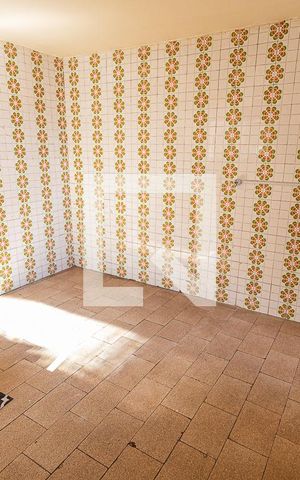 Casa à venda com 90m², 4 quartos e sem vaga Casa à venda com 90m², 4 quartos e sem vagaCozinha