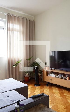Apartamento à venda com 170m², 3 quartos e sem vaga Apartamento à venda com 170m², 3 quartos e sem vagaSala