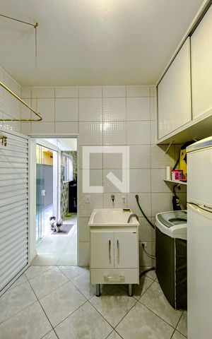 Casa à venda com 200m², 3 quartos e 3 vagasÁrea de Serviço