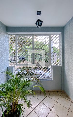 Casa à venda com 200m², 3 quartos e 3 vagasVaranda
