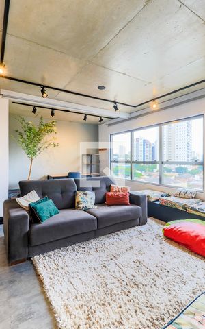 Apartamento para alugar com 73m², 1 quarto e 2 vagas Apartamento para alugar com 73m², 1 quarto e 2 vagasSala