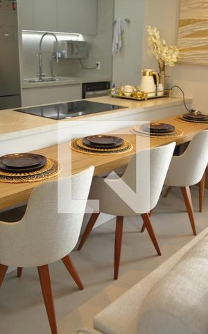 Apartamento à venda com 118m², 2 quartos e 2 vagasSala