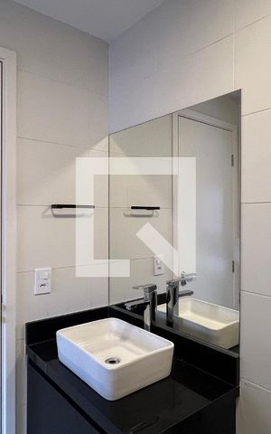 Apartamento à venda com 40m², 2 quartos e sem vaga Apartamento à venda com 40m², 2 quartos e sem vagaBanheiro