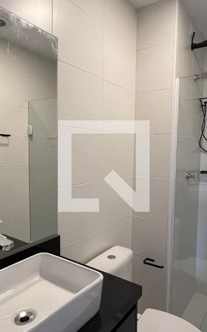 Apartamento à venda com 40m², 2 quartos e sem vaga Apartamento à venda com 40m², 2 quartos e sem vagaBanheiro