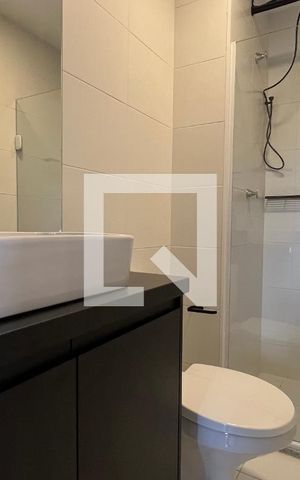 Apartamento à venda com 40m², 2 quartos e sem vaga Apartamento à venda com 40m², 2 quartos e sem vagaBanheiro