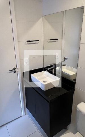 Apartamento à venda com 40m², 2 quartos e sem vaga Apartamento à venda com 40m², 2 quartos e sem vagaBanheiro