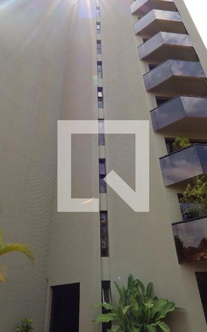 Apartamento à venda com 157m², 2 quartos e 2 vagasFachada