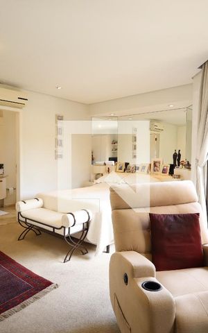 Apartamento à venda com 157m², 2 quartos e 2 vagasSuíte 1