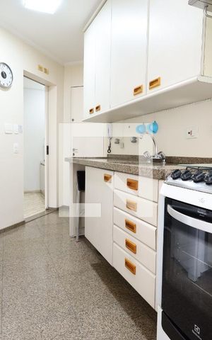 Apartamento à venda com 157m², 2 quartos e 2 vagasCozinha