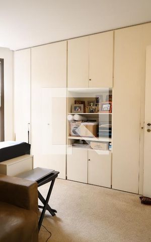 Apartamento à venda com 157m², 2 quartos e 2 vagasSuíte 2