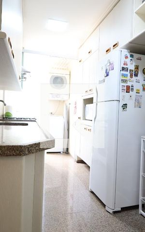 Apartamento à venda com 157m², 2 quartos e 2 vagasCozinha