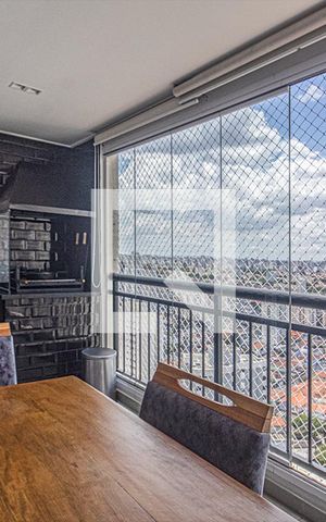 Apartamento à venda com 69m², 2 quartos e 1 vaga Apartamento à venda com 69m², 2 quartos e 1 vagaSacada com churrasqueira