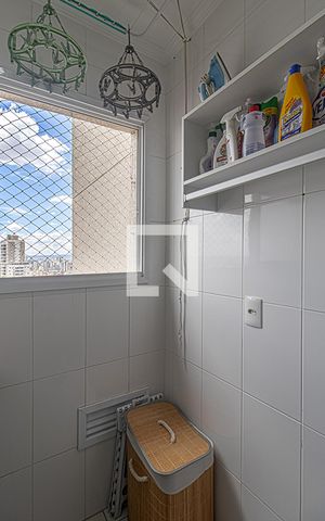 Apartamento à venda com 69m², 2 quartos e 1 vaga Apartamento à venda com 69m², 2 quartos e 1 vagaÁrea de Serviço