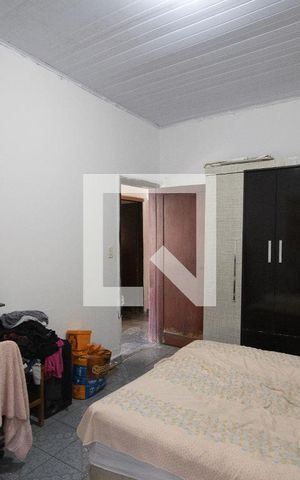 Casa à venda com 410m², 2 quartos e 3 vagas Casa à venda com 410m², 2 quartos e 3 vagasQuarto 1