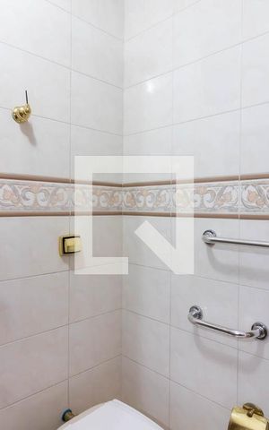 Apartamento à venda com 85m², 3 quartos e sem vaga Apartamento à venda com 85m², 3 quartos e sem vagaBanheiro