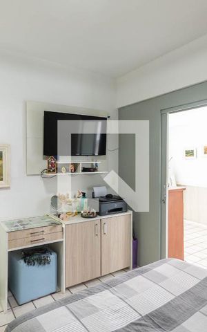Apartamento à venda com 220m², 3 quartos e 2 vagasSuíte (segundo andar)