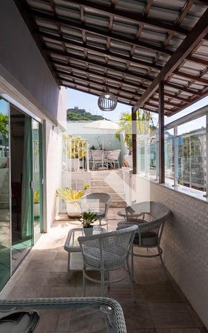 Apartamento à venda com 220m², 3 quartos e 2 vagasVaranda