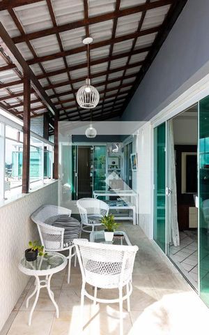 Apartamento à venda com 220m², 3 quartos e 2 vagasVaranda