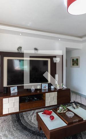 Apartamento à venda com 220m², 3 quartos e 2 vagasSala (segundo andar)