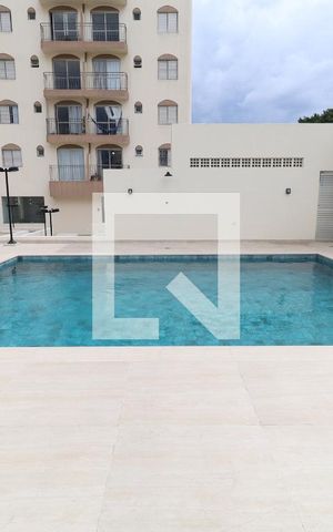 Apartamento à venda com 79m², 2 quartos e 1 vaga Apartamento à venda com 79m², 2 quartos e 1 vagaPiscina