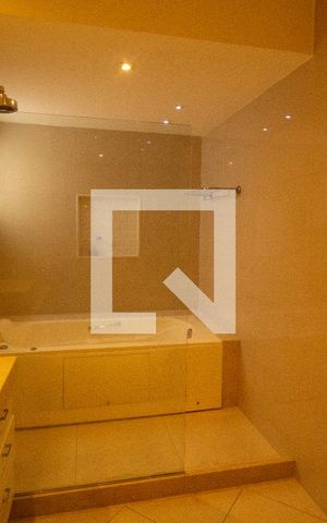 Apartamento para alugar com 784m², 5 quartos e 4 vagasBanheiro 1 da suíte master