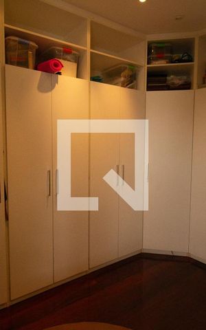 Apartamento para alugar com 784m², 5 quartos e 4 vagasCloset 2 da Suíte master