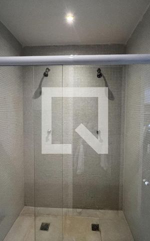 Apartamento para alugar com 784m², 5 quartos e 4 vagasBanheiro da Sauna