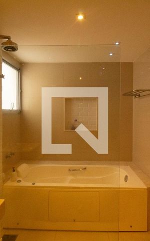 Apartamento para alugar com 784m², 5 quartos e 4 vagasBanheiro 1 da suíte master