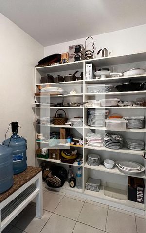 Apartamento para alugar com 784m², 5 quartos e 4 vagasDespensa