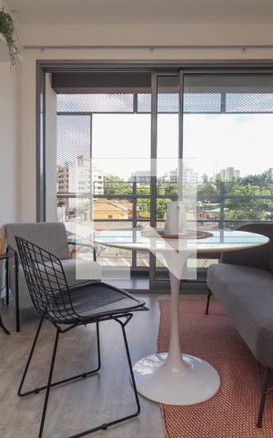 Studio à venda com 29m², 1 quarto e sem vaga Studio à venda com 29m², 1 quarto e sem vagaSala/Cozinha