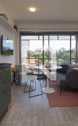 Studio à venda com 29m², 1 quarto e sem vaga Studio à venda com 29m², 1 quarto e sem vagaSala/Cozinha