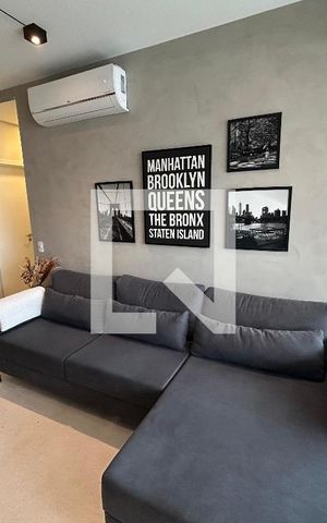 Apartamento à venda com 85m², 2 quartos e 1 vaga Apartamento à venda com 85m², 2 quartos e 1 vagaSala