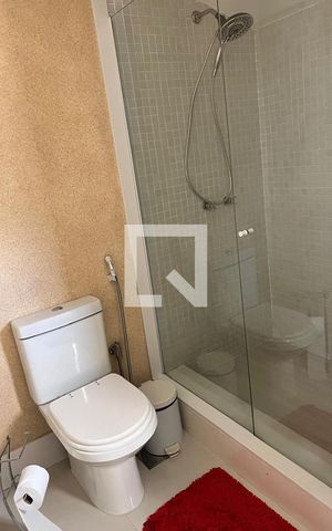 Casa de condomínio à venda com 415m², 4 quartos e 2 vagasLavabo