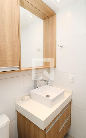 Apartamento à venda com 69m², 2 quartos e 1 vagaBanheiro da Suíte