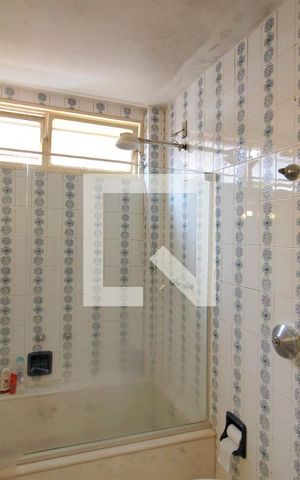Apartamento à venda com 145m², 4 quartos e 2 vagasBanheiro