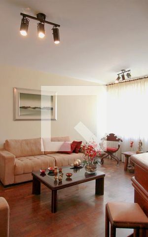 Apartamento à venda com 145m², 4 quartos e 2 vagasSala