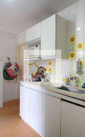 Apartamento à venda com 145m², 4 quartos e 2 vagasCozinha