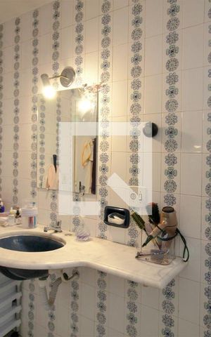 Apartamento à venda com 145m², 4 quartos e 2 vagasBanheiro