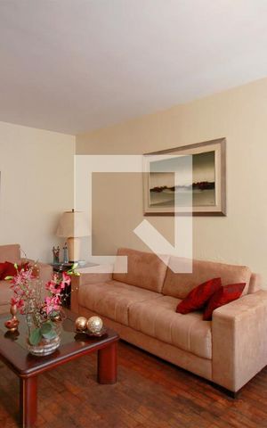 Apartamento à venda com 145m², 4 quartos e 2 vagasSala