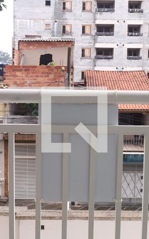 Apartamento à venda com 47m², 2 quartos e 1 vagaPlaca instalada na sacada do imóvel (1º andar)