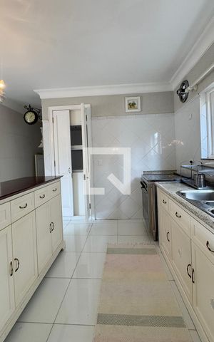 Casa de condomínio à venda com 614m², 4 quartos e 6 vagasCozinha