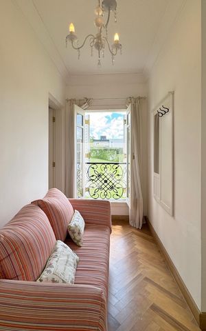 Casa de condomínio à venda com 614m², 4 quartos e 6 vagasSuíte 2