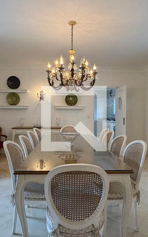 Casa de condomínio à venda com 614m², 4 quartos e 6 vagasSala de Jantar