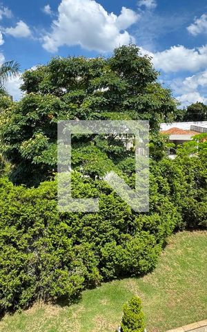 Casa de condomínio à venda com 614m², 4 quartos e 6 vagasvista da Suíte 1