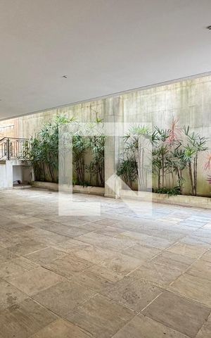 Casa de condomínio à venda com 614m², 4 quartos e 6 vagasGaragem