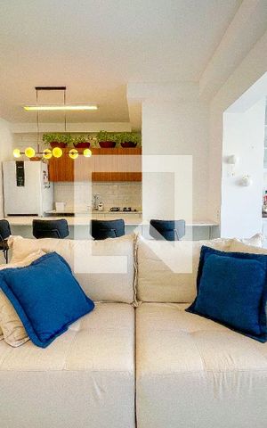 Apartamento à venda com 68m², 1 quarto e 1 vaga Apartamento à venda com 68m², 1 quarto e 1 vagaSala