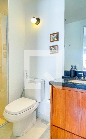 Apartamento à venda com 68m², 1 quarto e 1 vaga Apartamento à venda com 68m², 1 quarto e 1 vagaBanheiro