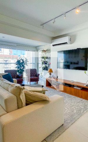 Apartamento à venda com 68m², 1 quarto e 1 vaga Apartamento à venda com 68m², 1 quarto e 1 vagaSala